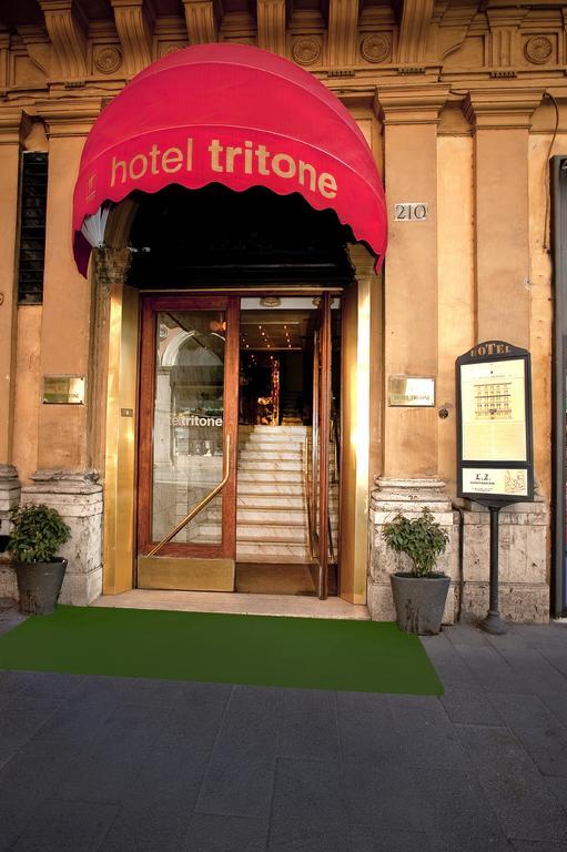 Hotel Tritone Roma Esterno foto